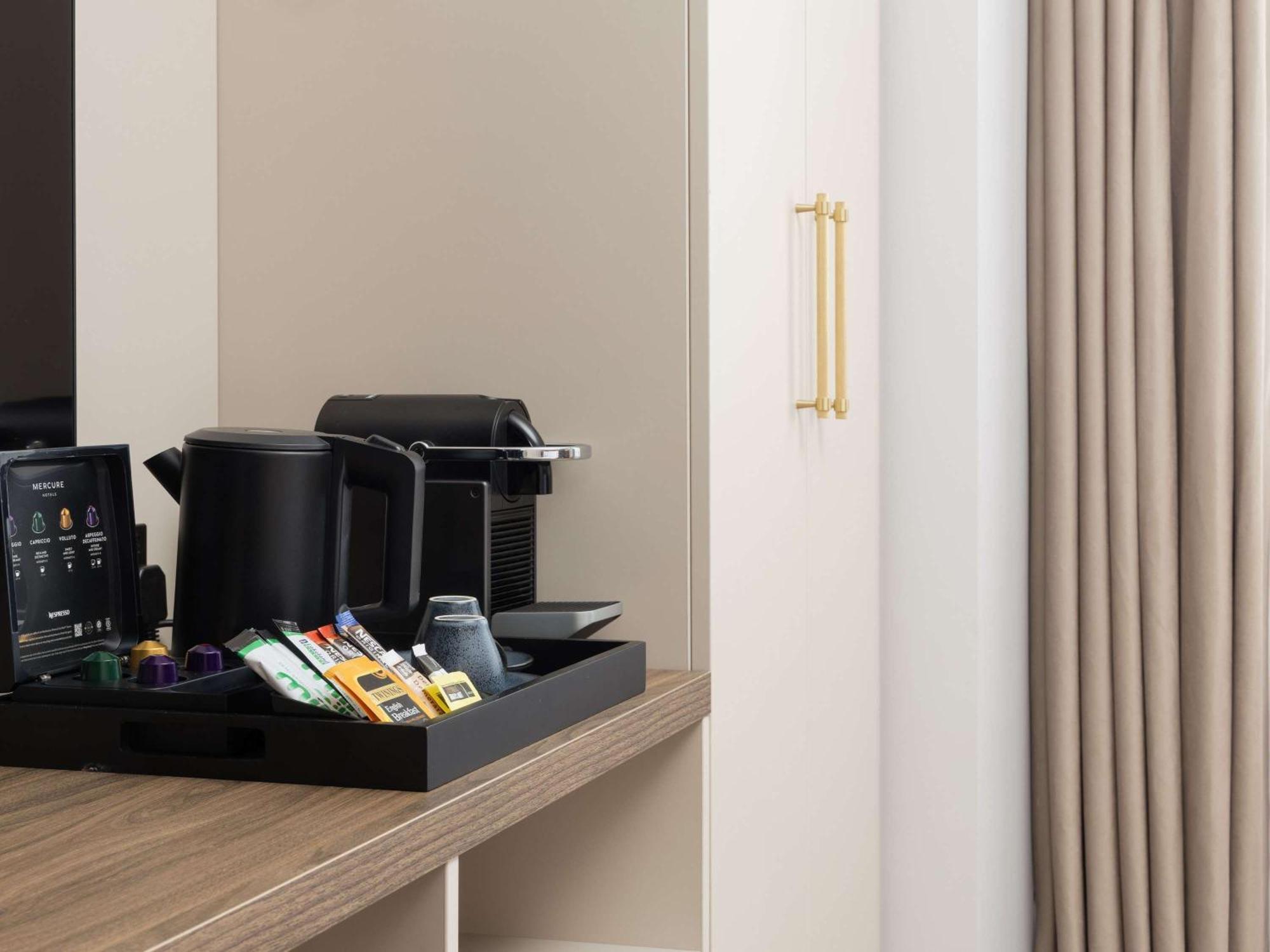 Mercure London Earls Court Eksteriør billede